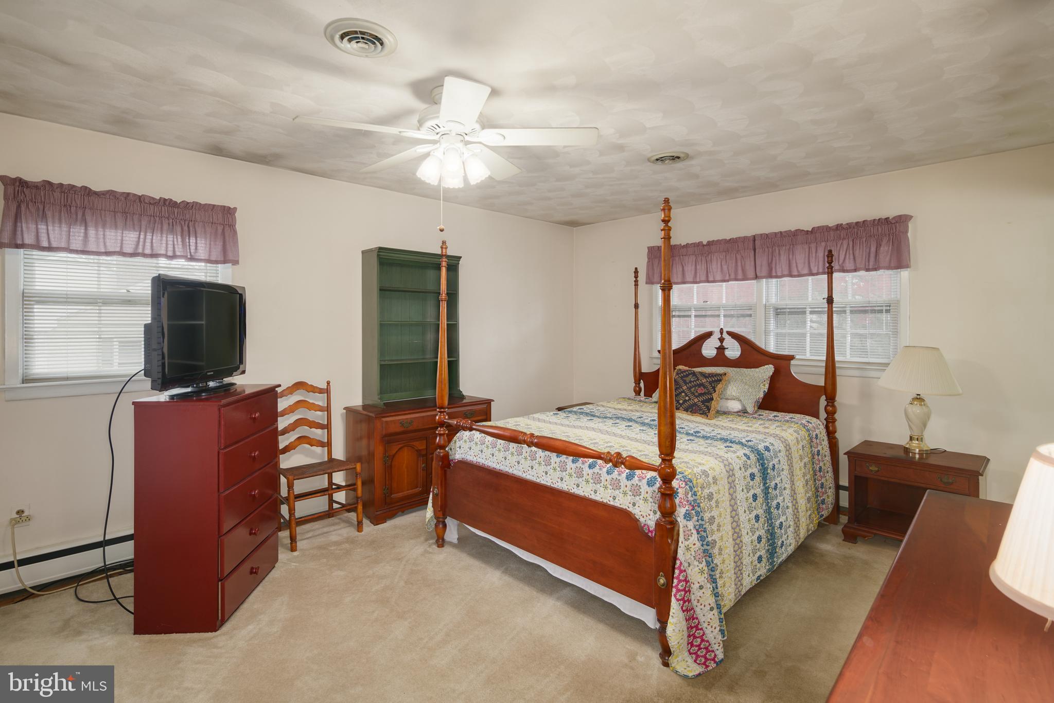 82 Mountainview Road Ewing, NJ 08628 - Photo 16 of 24