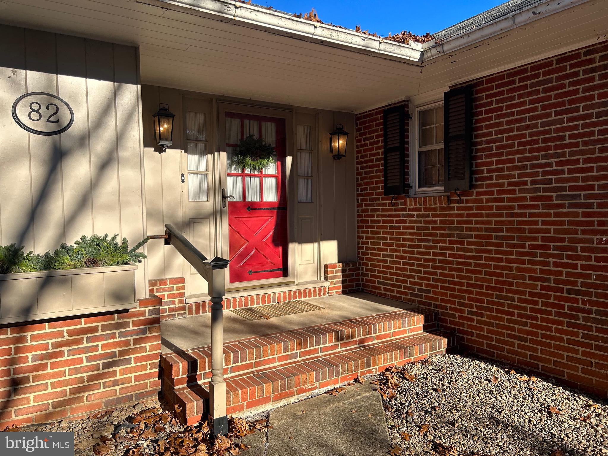 82 Mountainview Road Ewing, NJ 08628 - Photo 3 of 24