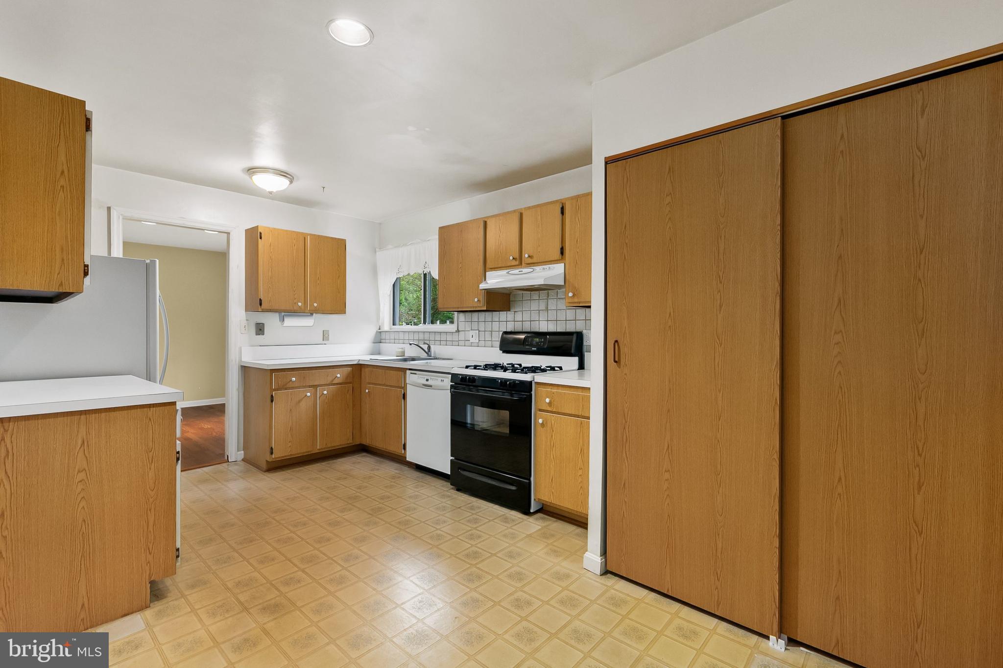 3328 Gold Mine Road Brookeville, MD 20833 - Photo 18 of 58