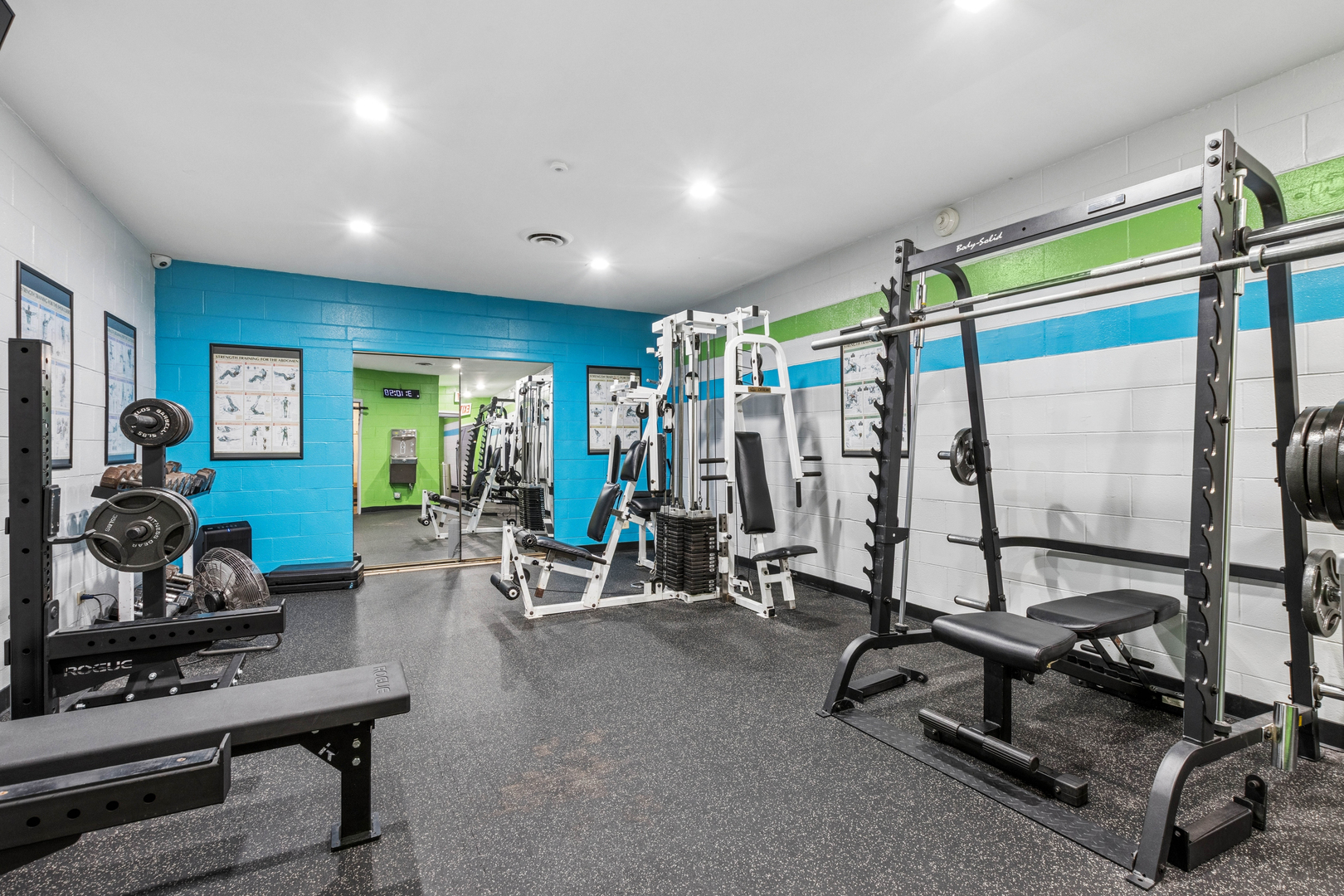 6325 North Sheridan Road, Unit 1606 Chicago, IL 60660 - Photo 15 of 21