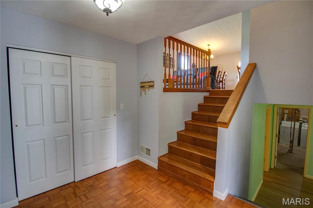6302 Wenzel Road Alton, IL 62002 - Photo 18 of 63