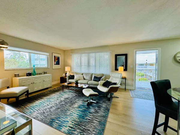$2,900 | 3201 Northeast 29th Street, Unit 308, Fort Lauderdale, FL 33308