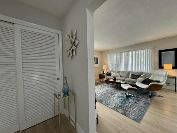 $2,900 | 3201 Northeast 29th Street, Unit 308, Fort Lauderdale, FL 33308