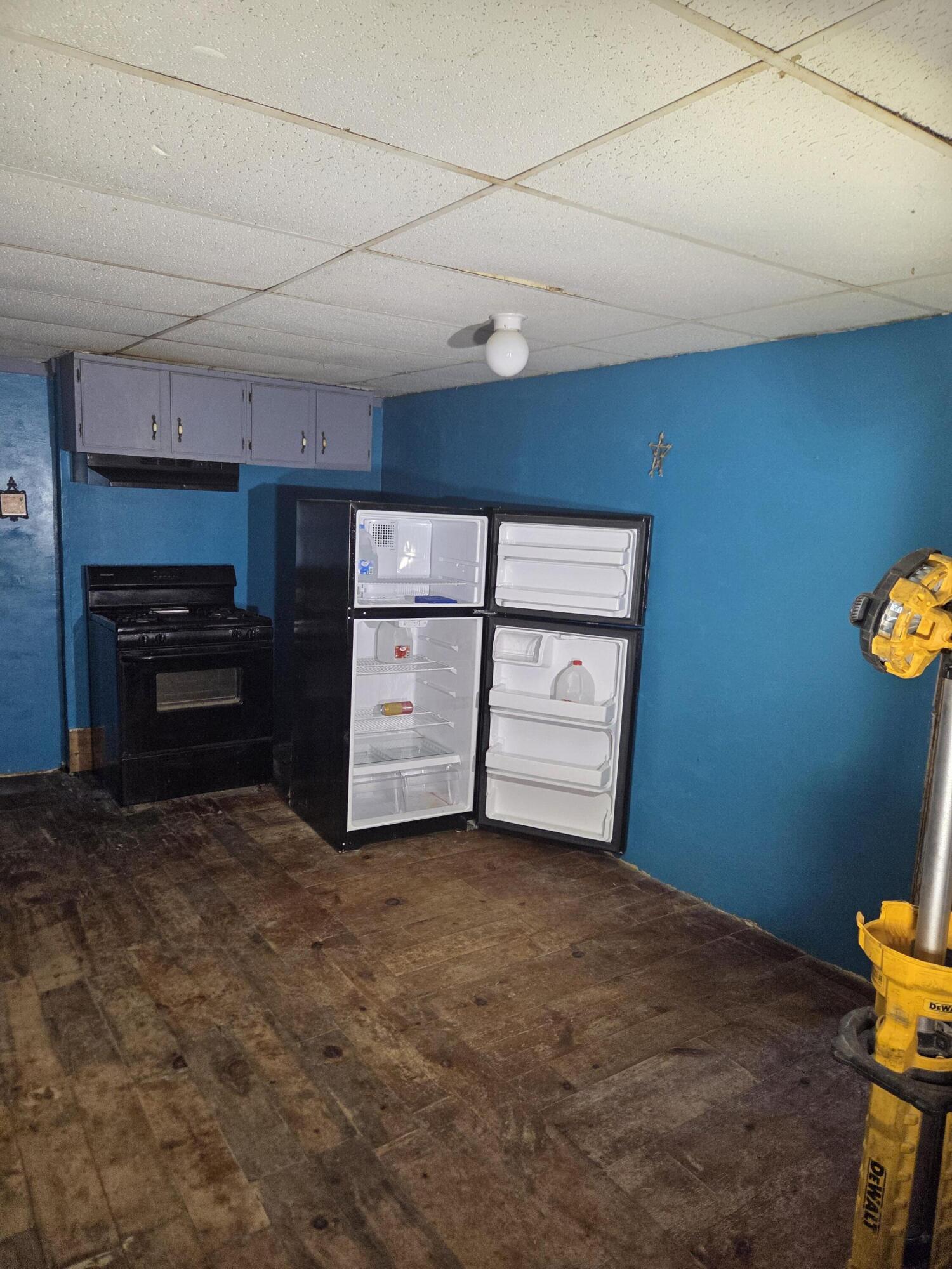 192 Old Bangor Road Newport, ME 04953 - Photo 15 of 26 20250612_151126