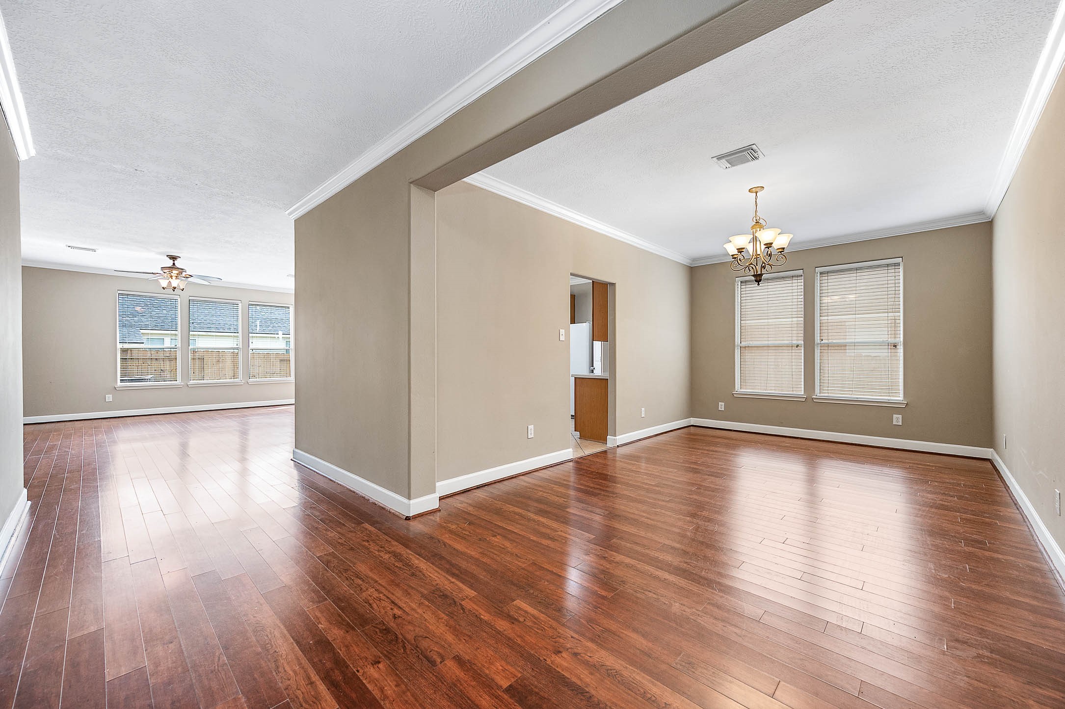 952 Crannog Way Conroe, TX 77301 - Photo 11 of 32