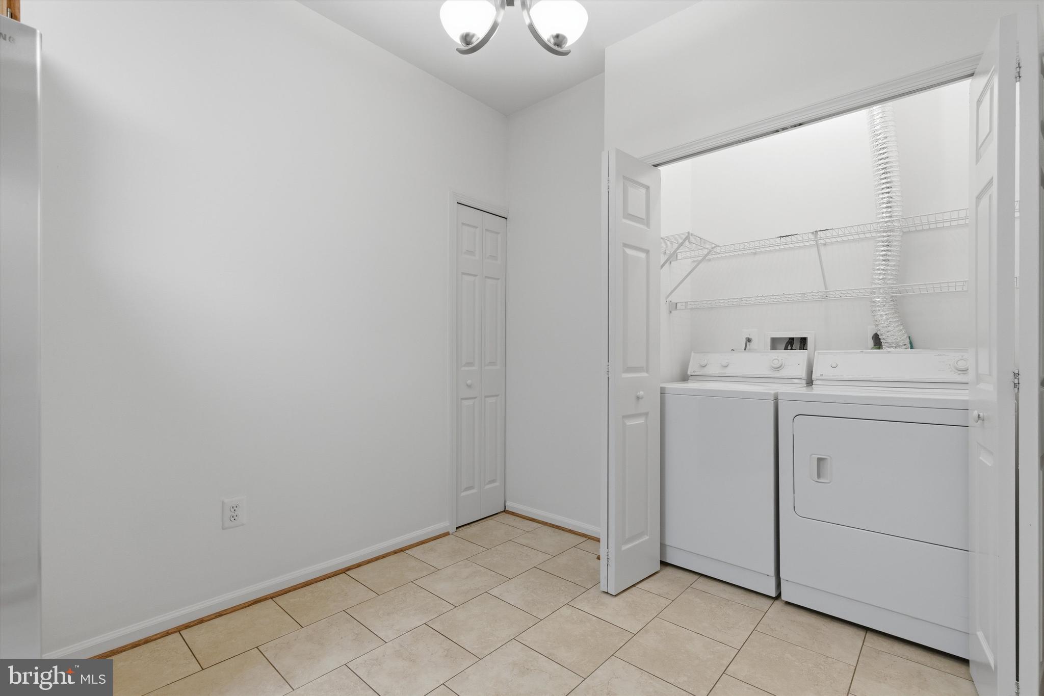 1640 Fallowfield Court, Unit 1640 Crofton, MD 21114 - Photo 11 of 27 a bathroom with a sink and a mirror