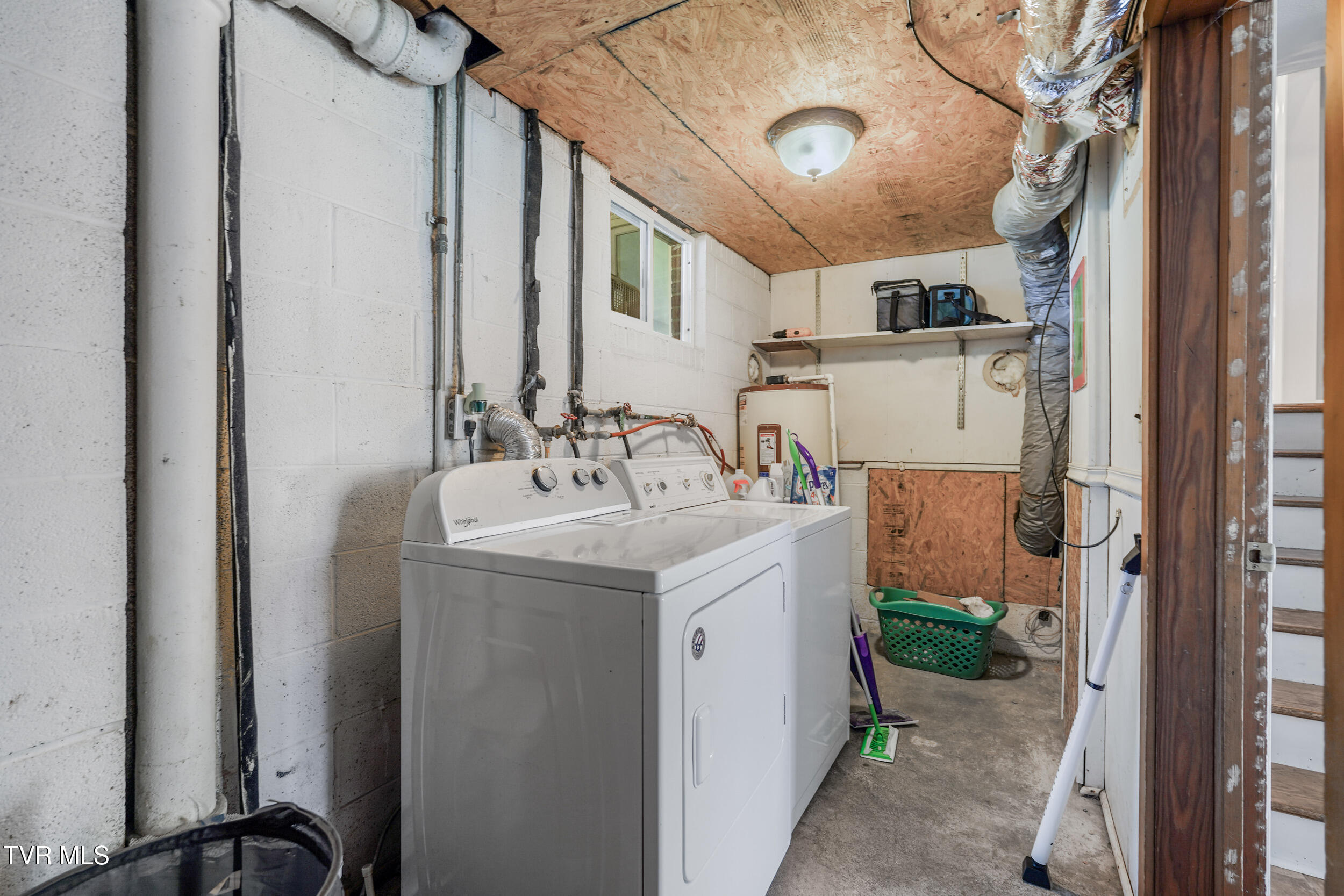 610 Pine Hill Road Elizabethton, TN 37643 - Photo 41 of 42 29_arw08520
