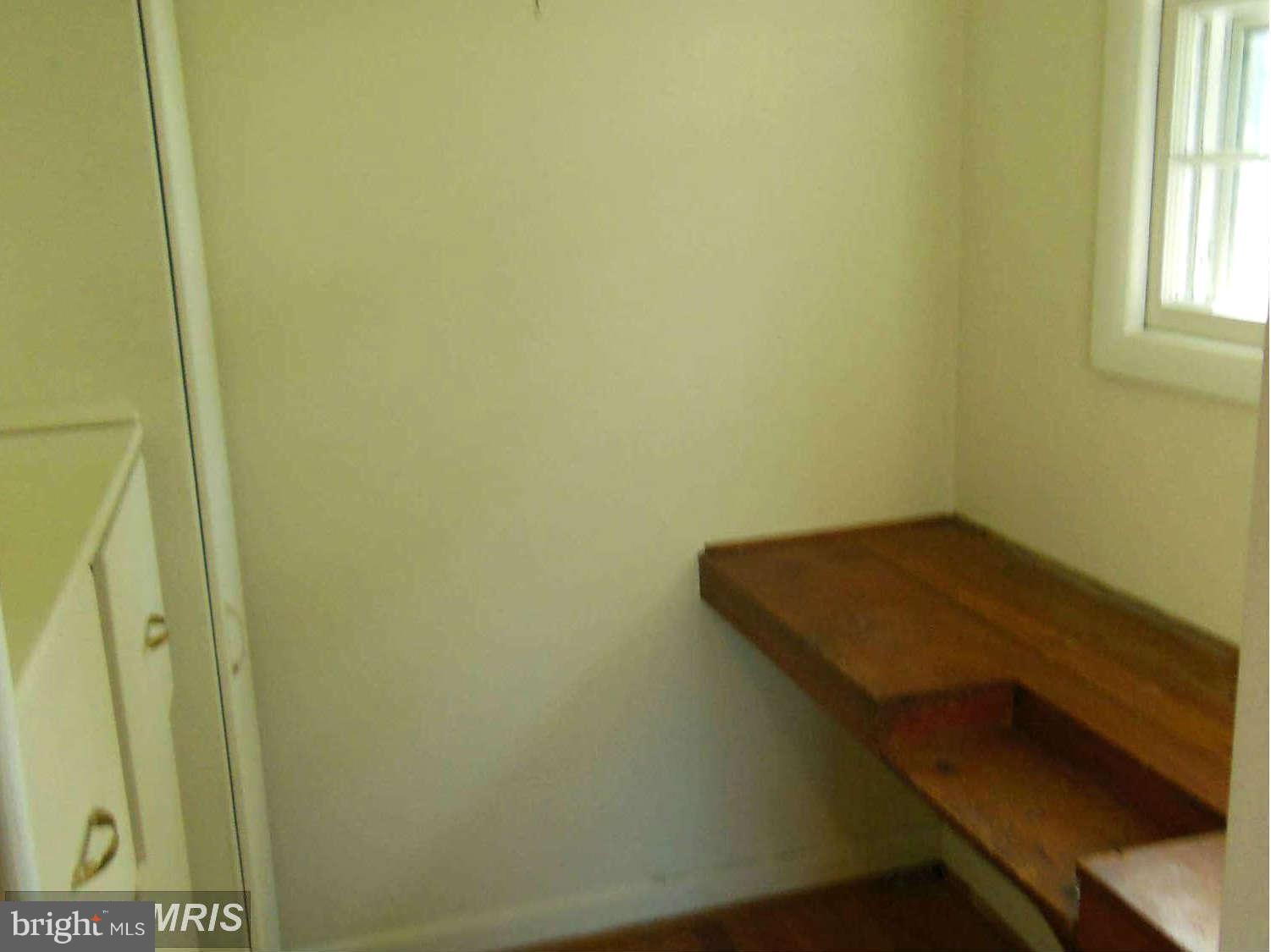 6506 Winnepeg Road Bethesda, MD 20817 - Photo 24 of 30 Walk%20in%20Closet%20in%20Office