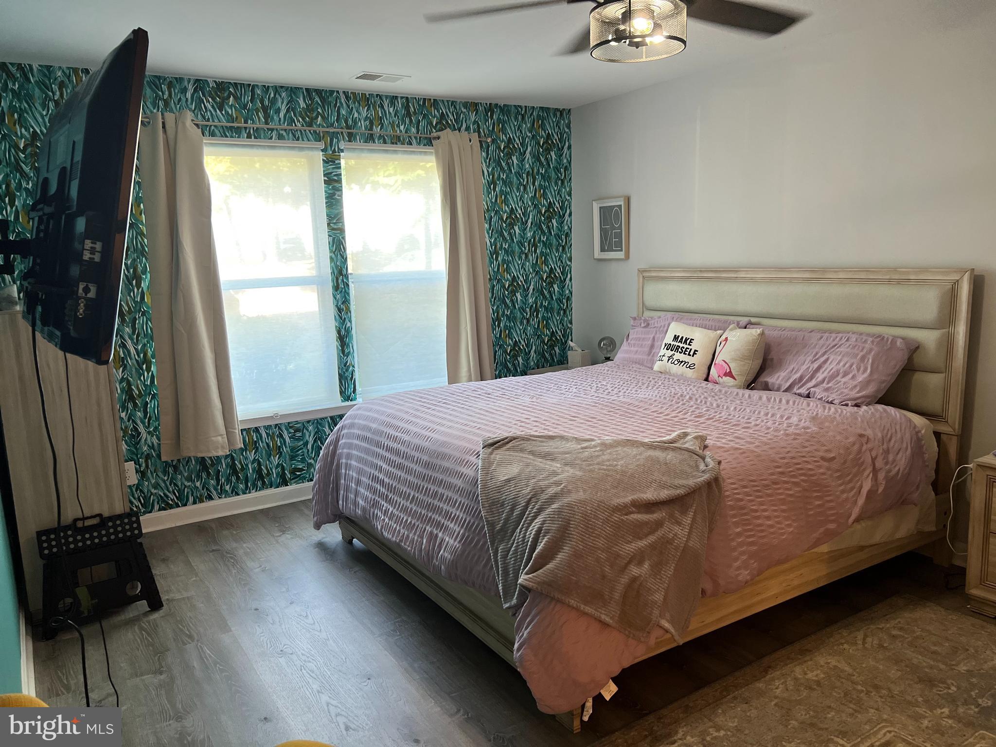 13703 Modrad Way, Unit 9B11 Silver Spring, MD 20904 - Photo 9 of 16 Primary Bedroom