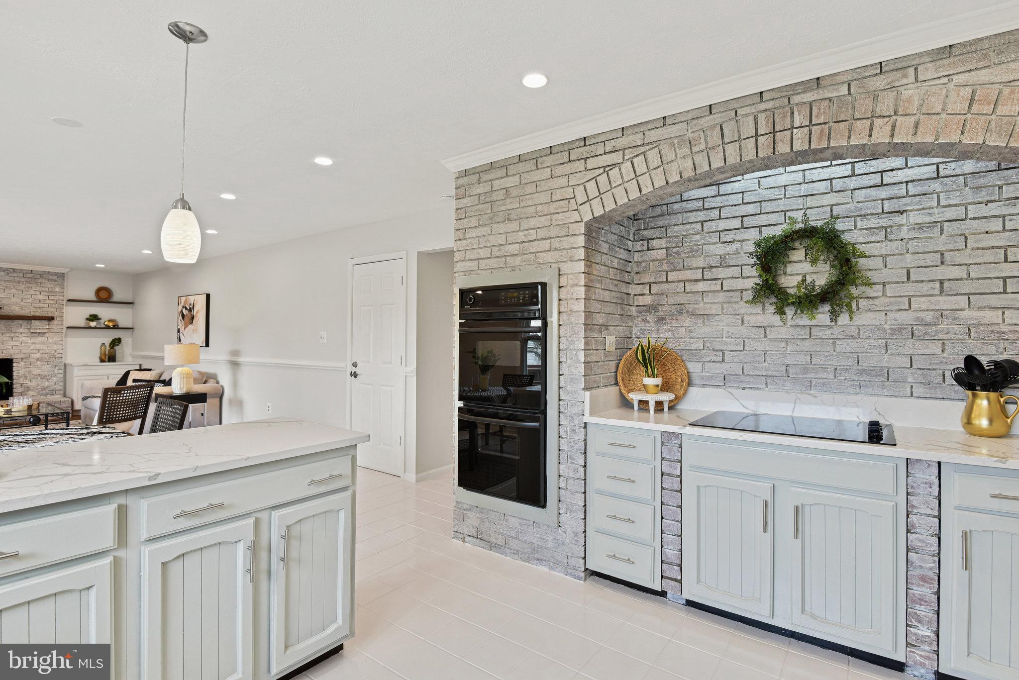 3 Carrollton Road Sterling, VA 20165 - Photo 13 of 49 Double Oven