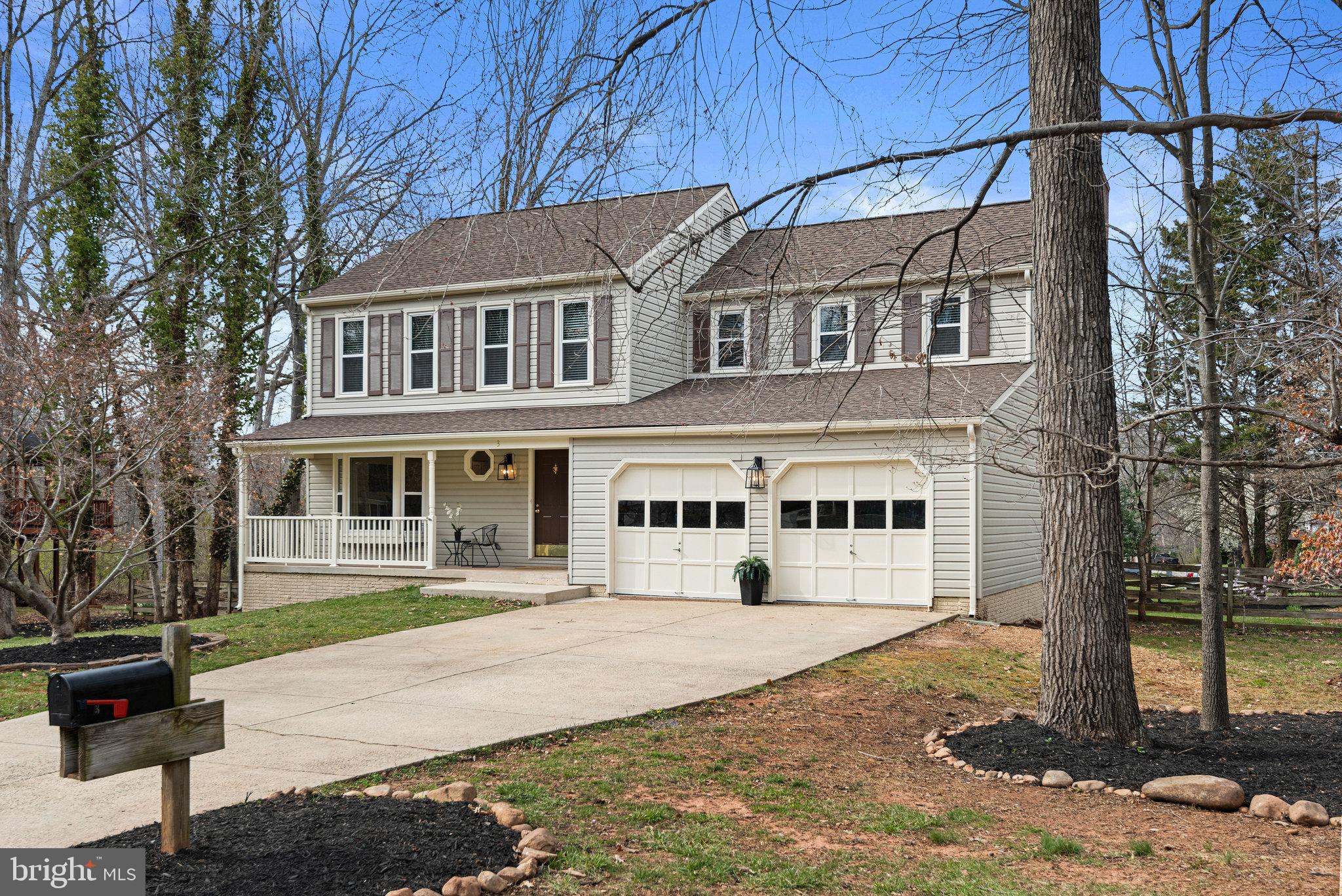 3 Carrollton Road Sterling, VA 20165 - Photo 3 of 49 Gallery Image 3