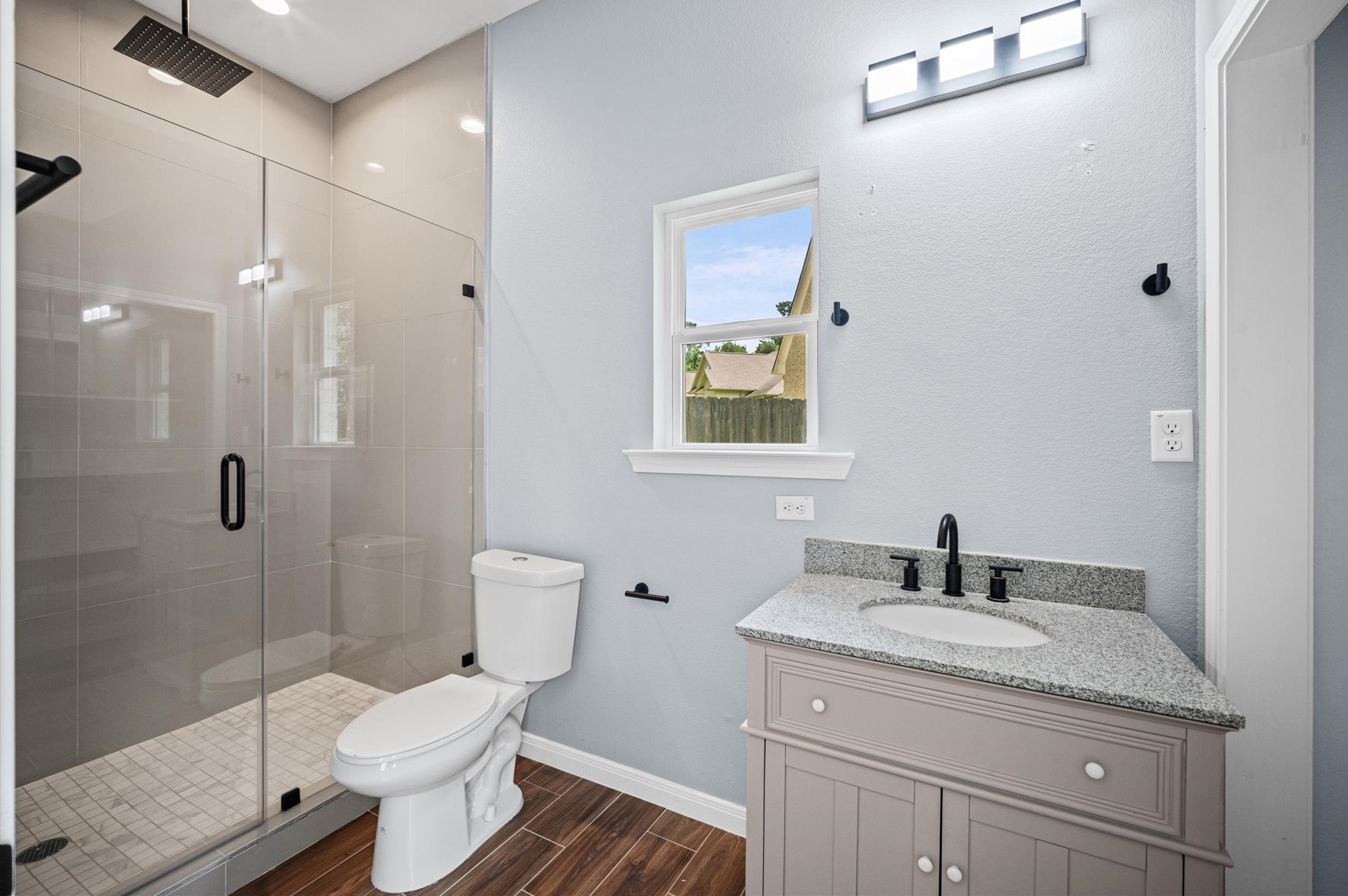 7 Pilot Point Conroe, TX 77304 - Photo 21 of 42