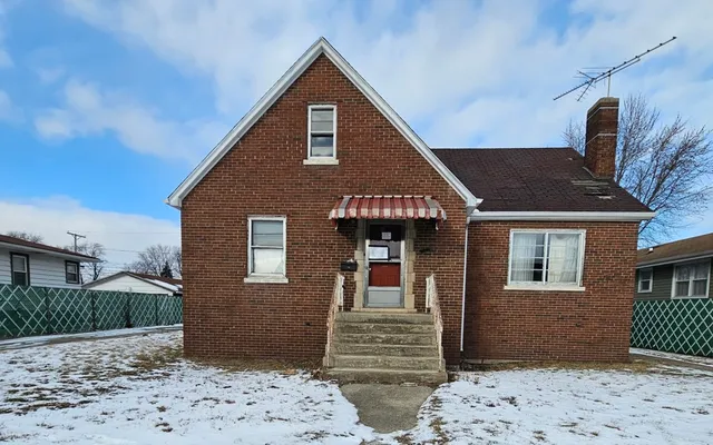 $79,900 | 512 156th Place, Calumet City, IL 60409