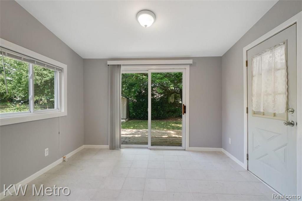 3508 West Webster Road Royal Oak, MI 48073 - Photo 11 of 25