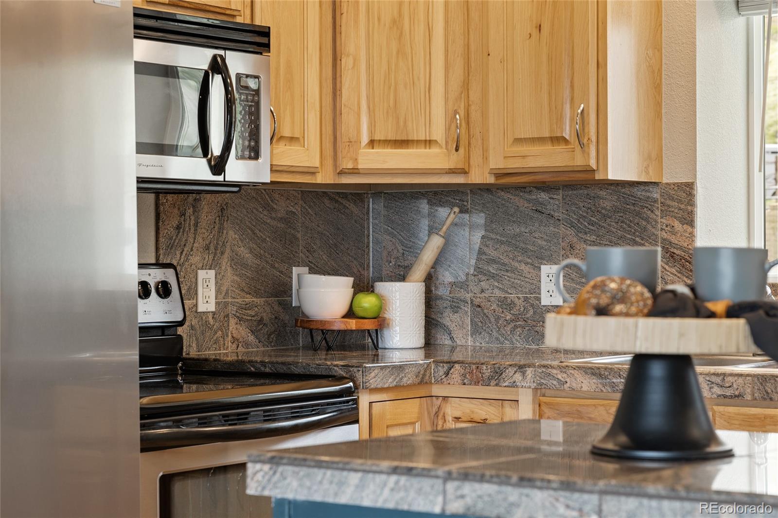 4972 Easley Road Golden, CO 80403 - Photo 9 of 38