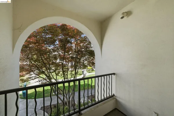 a view of entryway