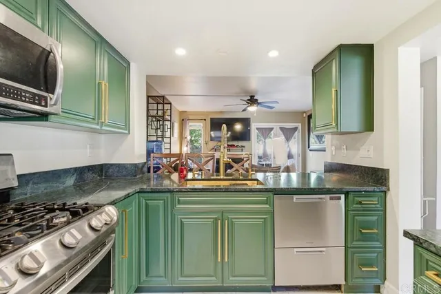 $700,000 | 1481 Manzana Way, San Diego, CA 92139