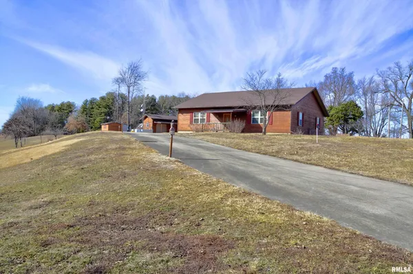 $259,900 | 920 North Pearl Street, Macomb, IL 61455