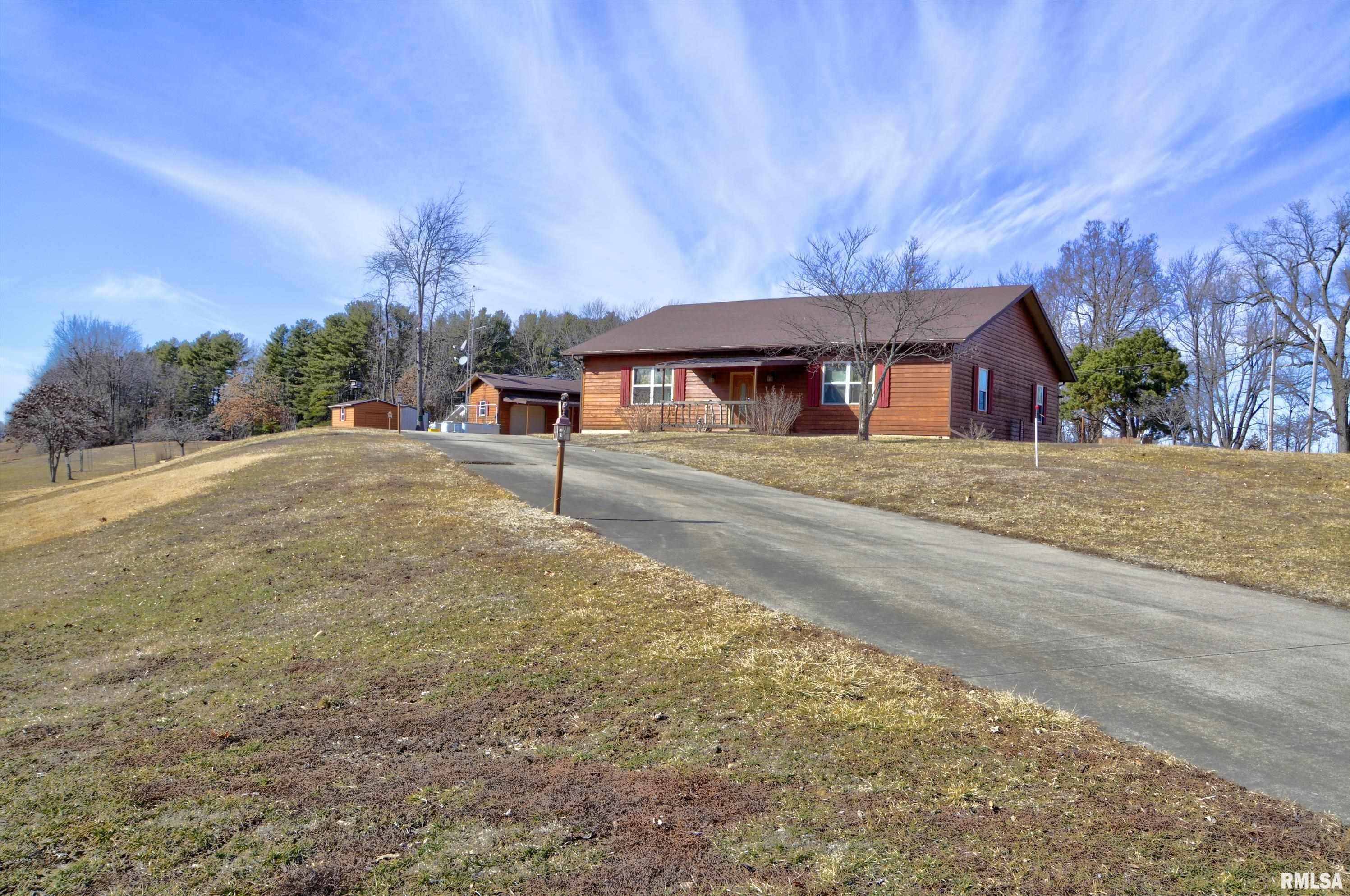 920 North Pearl Street Macomb, IL 61455 - Photo 1 of 22