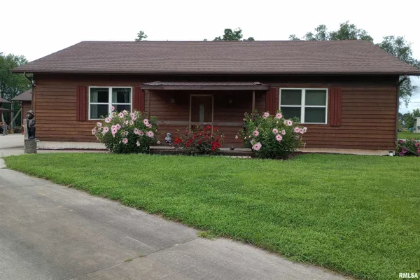 $259,900 | 920 North Pearl Street, Macomb, IL 61455