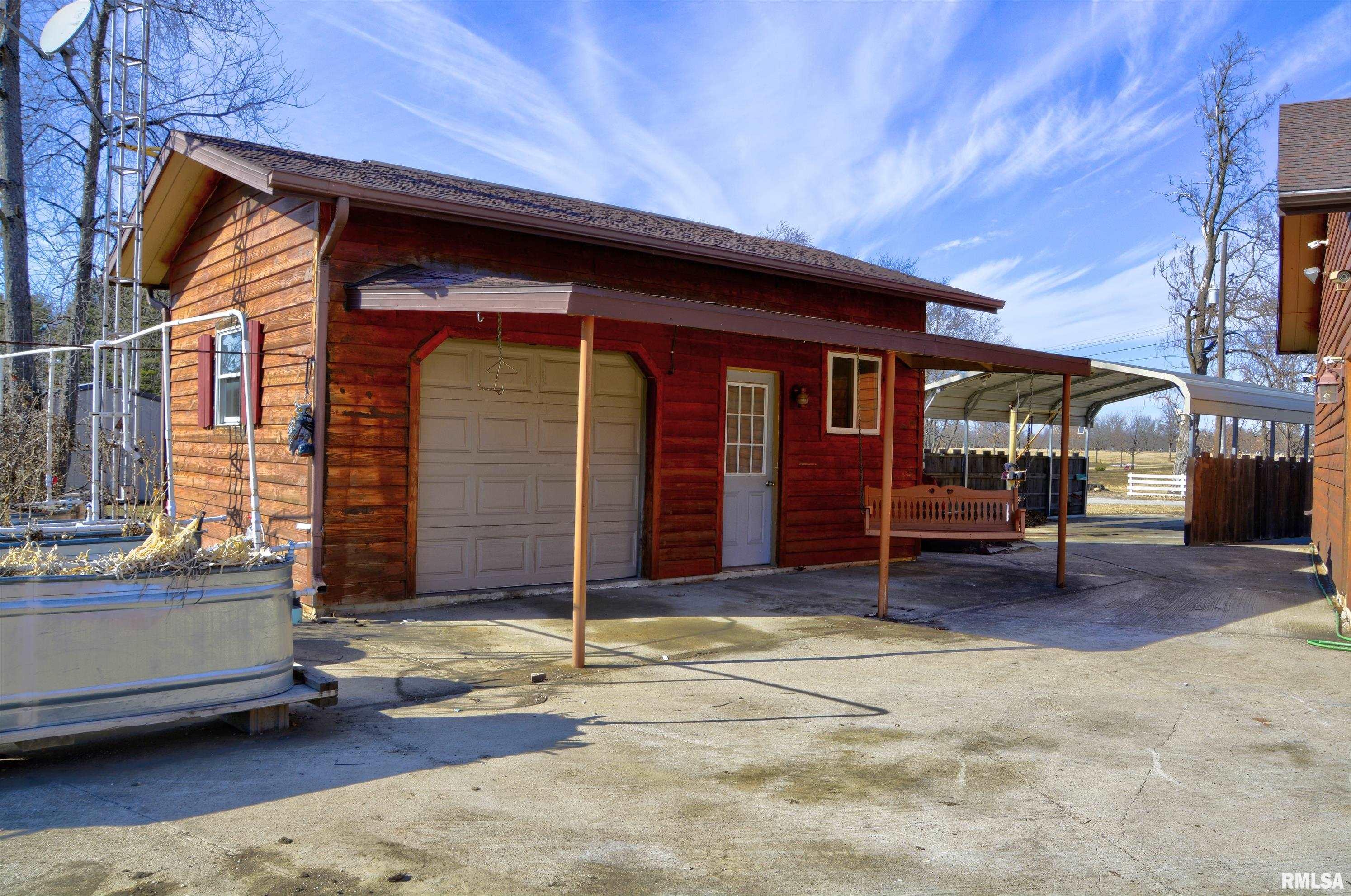 920 North Pearl Street Macomb, IL 61455 - Photo 3 of 22