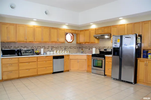 $259,900 | 920 North Pearl Street, Macomb, IL 61455