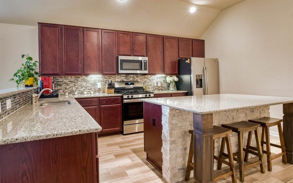 32659 Timber Point Drive Fulshear, TX 77423 - Photo 6 of 23