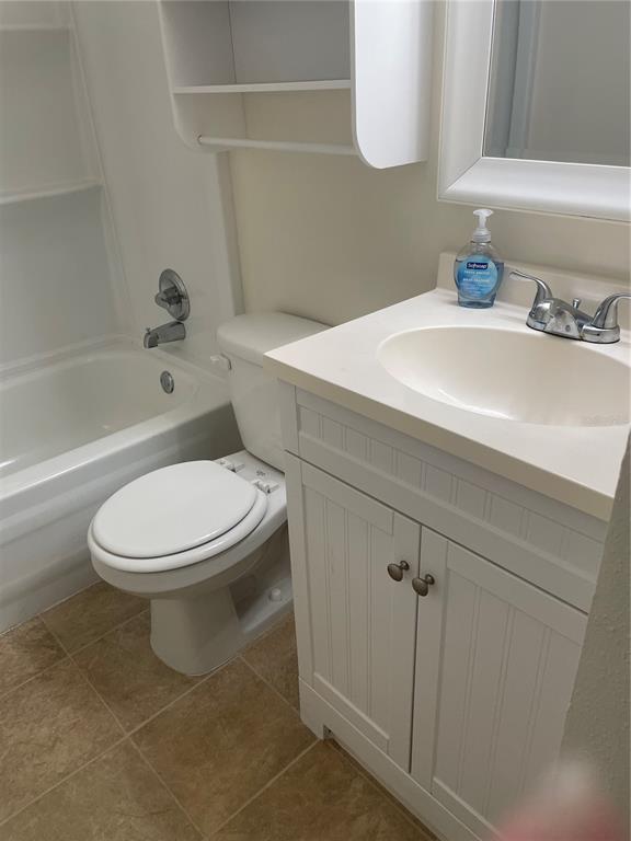 7701 Starkey Road, Unit 622 Seminole, FL 33777 - Photo 12 of 16