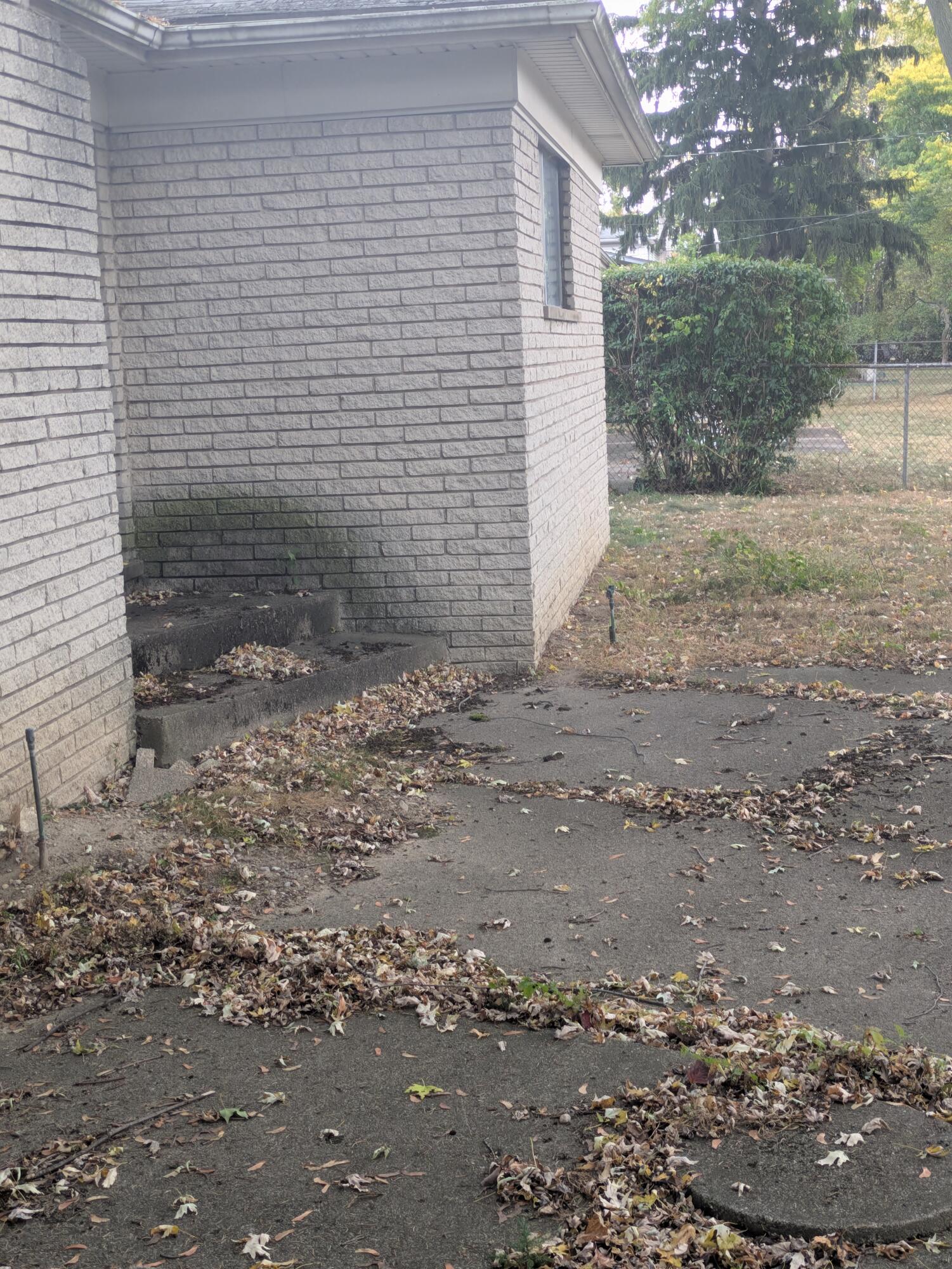 18495 Adrian Street Southfield, MI 48075 - Photo 45 of 51 PXL_20251018_204809490.MP