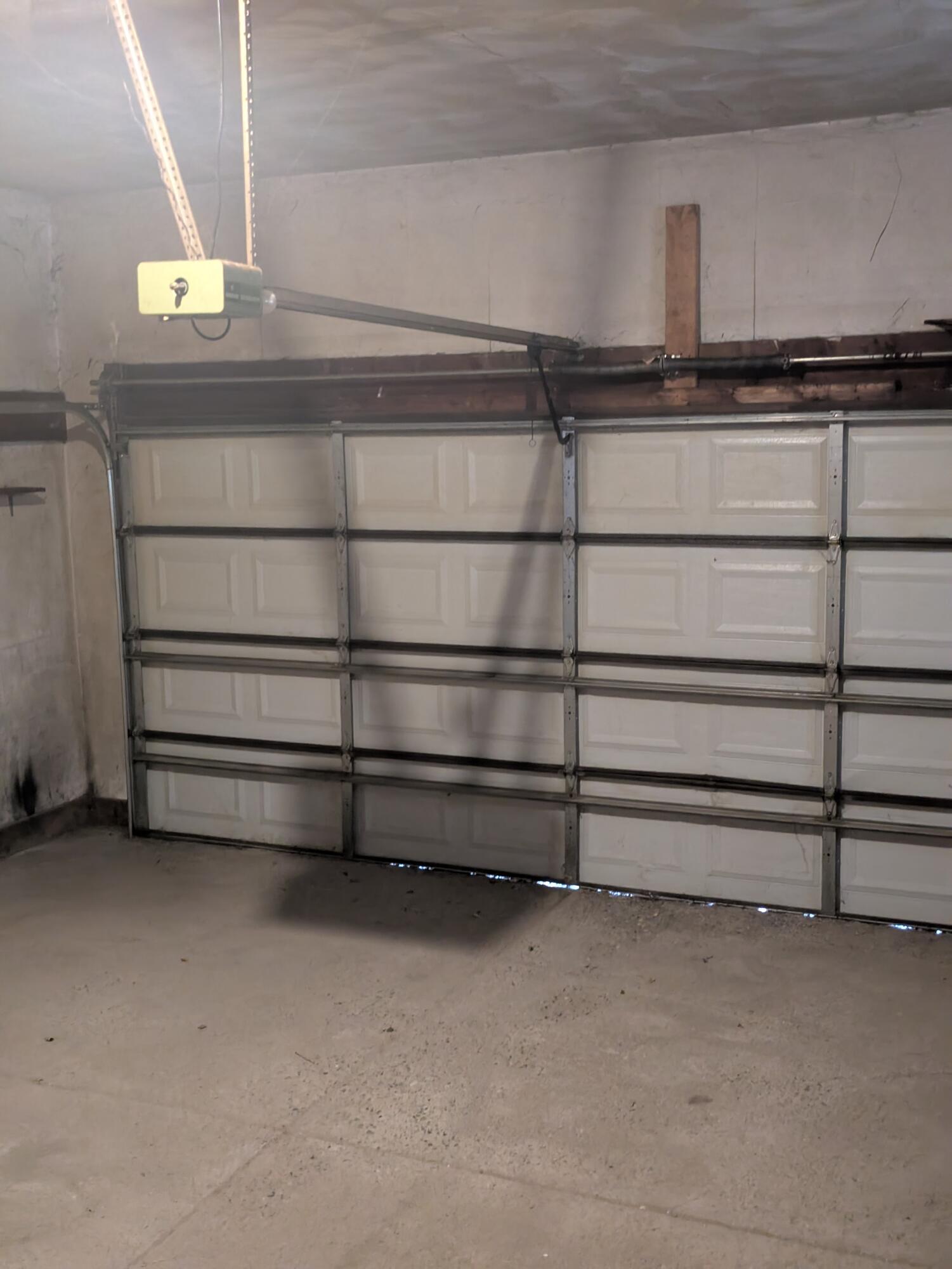 18495 Adrian Street Southfield, MI 48075 - Photo 49 of 51 PXL_20251018_203403963.NIGHT