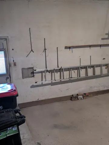 $299,900 | 18495 Adrian Street, Southfield, MI 48075