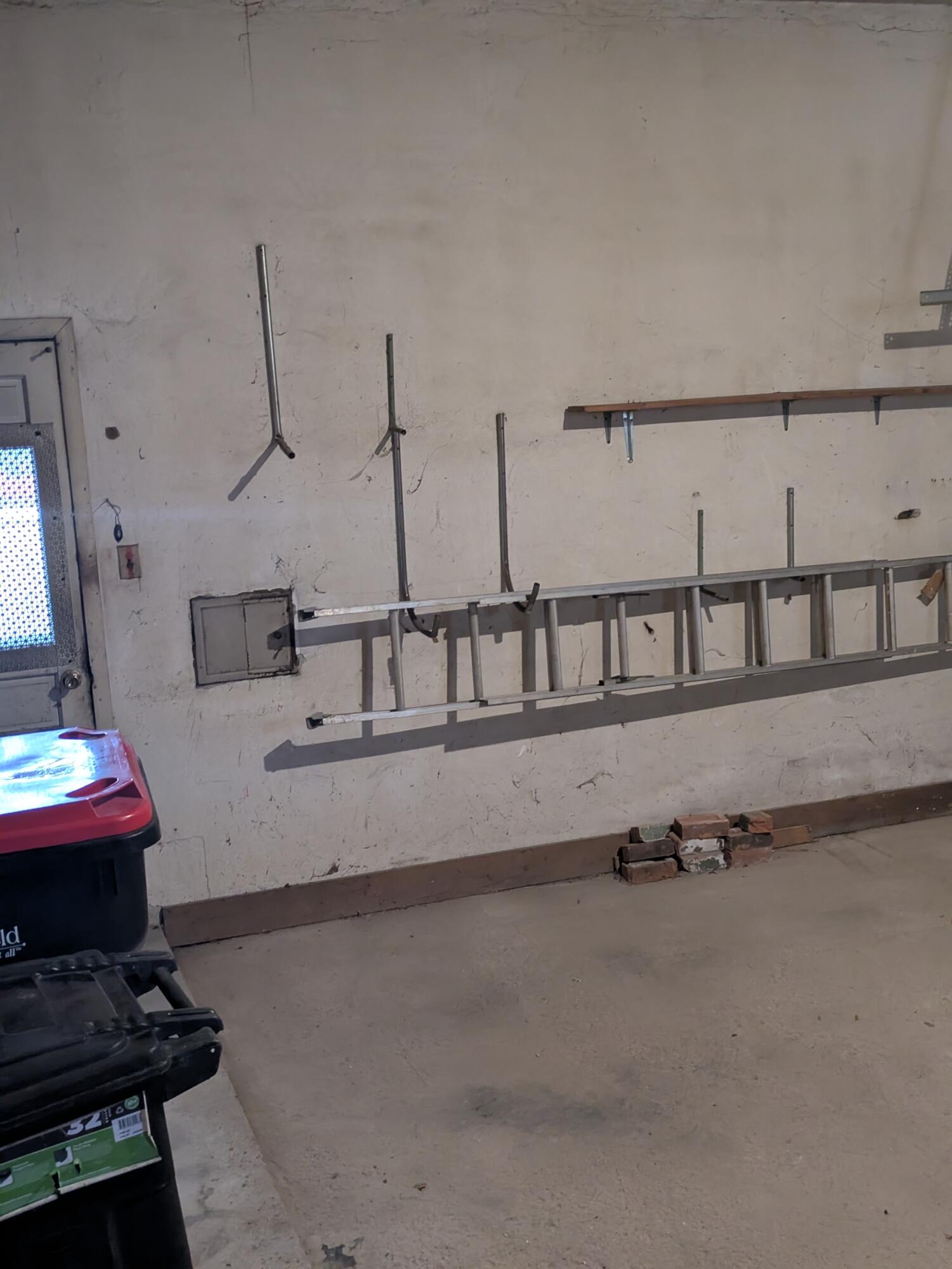 18495 Adrian Street Southfield, MI 48075 - Photo 50 of 51 PXL_20251018_203410979.NIGHT