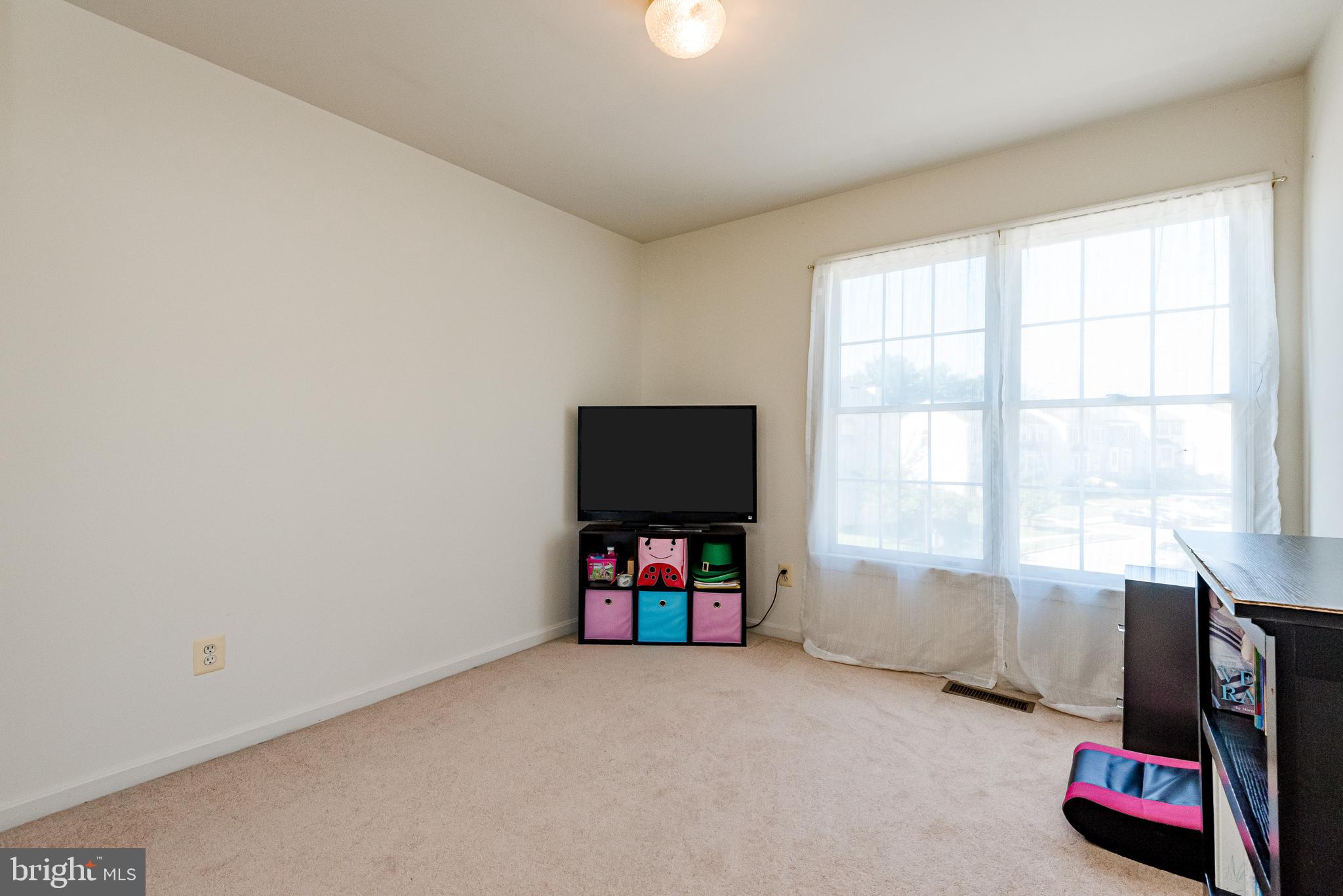 2115 Colonel Way Odenton, MD 21113 - Photo 37 of 63 Bedroom 3