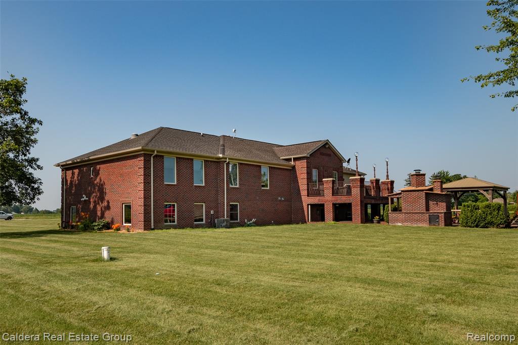 15946 Tubspring Road Allenton, MI 48002 - Photo 4 of 58