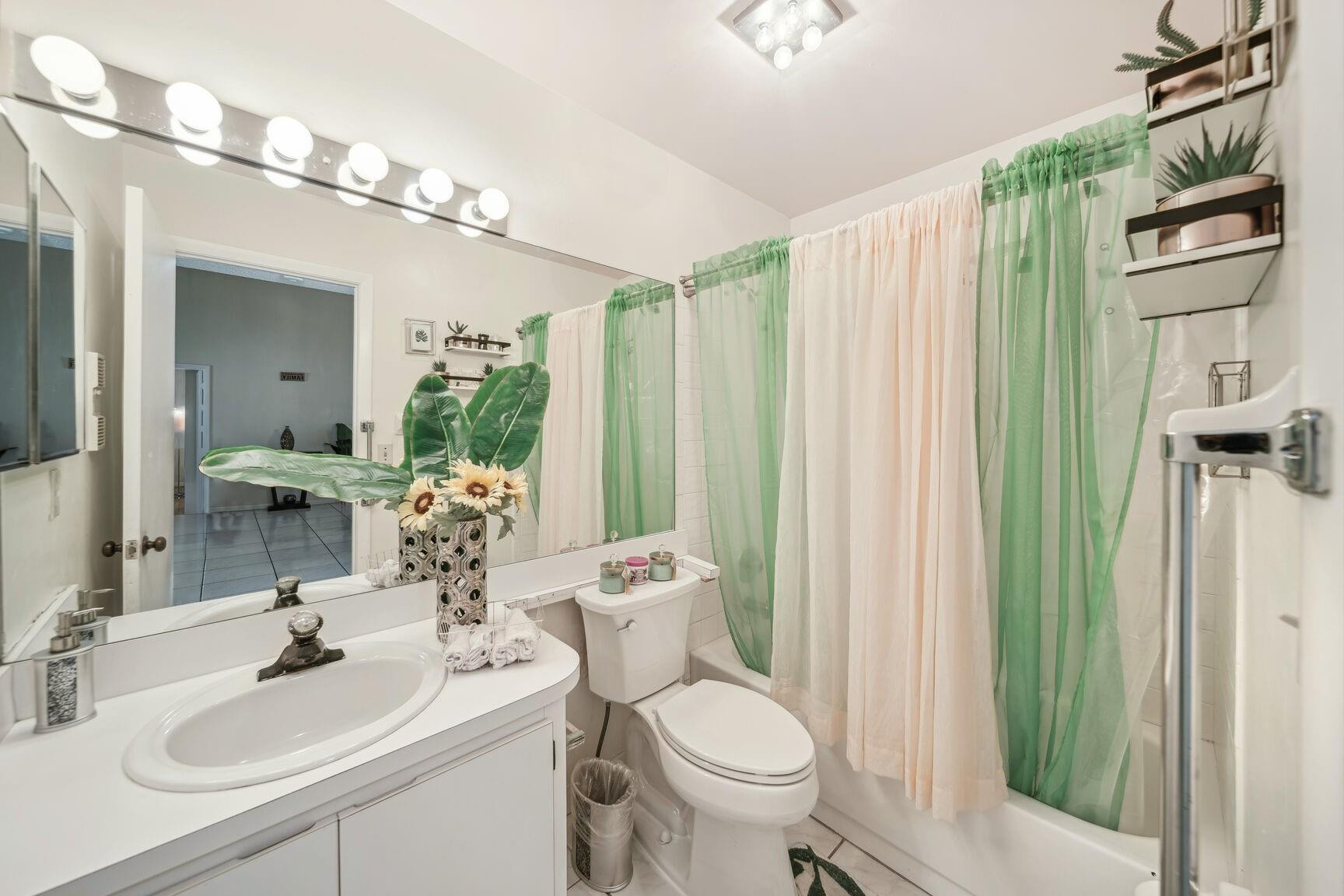 Undisclosed Address Tamarac, FL 33321 - Photo 10 of 12 Photo 10