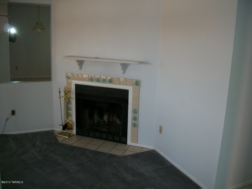 3690 North Country Club Road, Unit 1002 Tucson, AZ 85716 - Photo 3 of 5