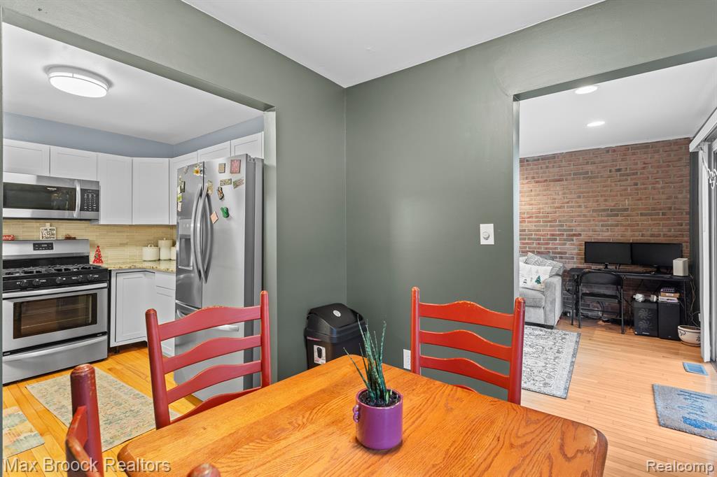 5005 Crooks Road, Unit 34 Royal Oak, MI 48073 - Photo 10 of 29