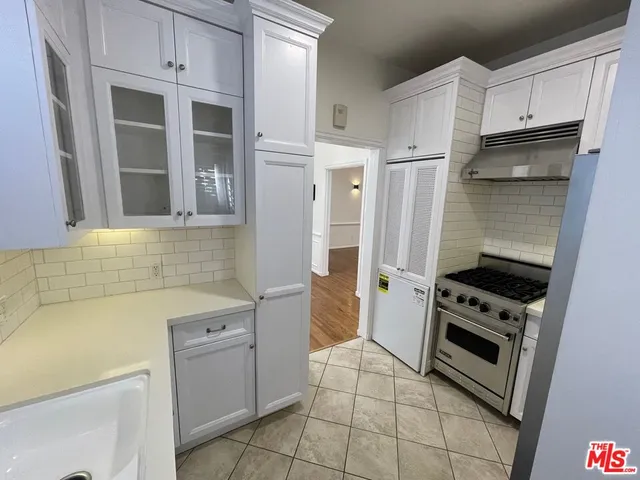 $4,750 | 9836 Charleville Boulevard, Beverly Hills, CA 90212