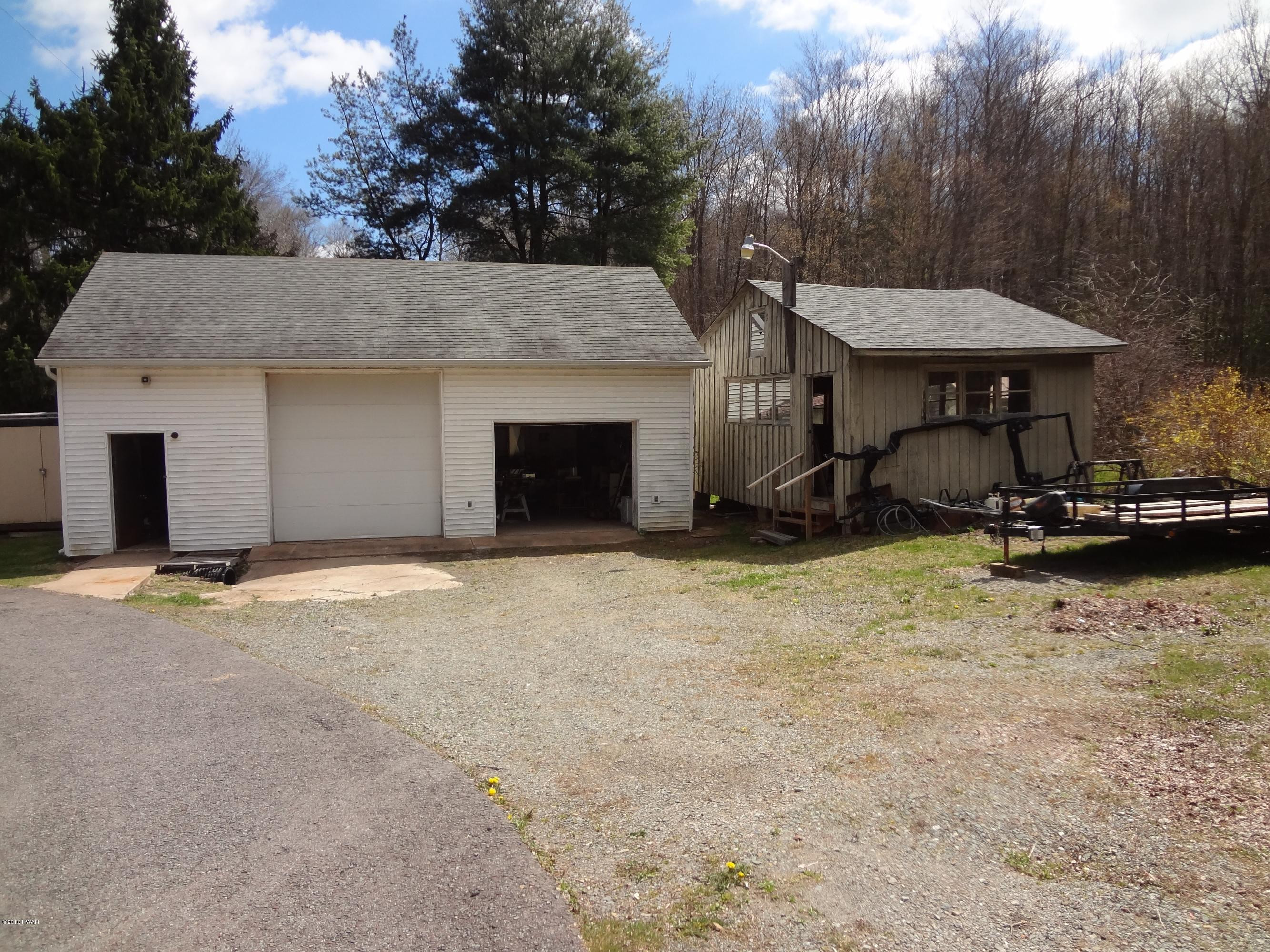 154 Hemlock Grove Road Greentown, PA 18426 - Photo 5 of 49