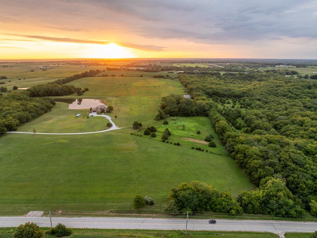 25145 Metcalf Road Louisburg, KS 66053 - Photo 2 of 25
