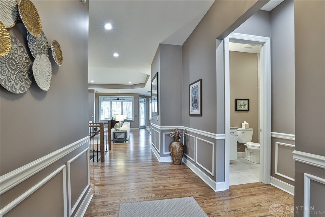 10296 Montgomery Road Cincinnati, OH 45242 - Photo 4 of 58 Gallery Image 4