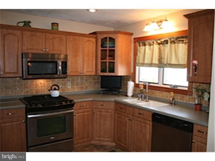 25 Vista Road Hamilton, NJ 08690 - Photo 4 of 20
