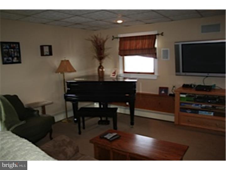 25 Vista Road Hamilton, NJ 08690 - Photo 10 of 20