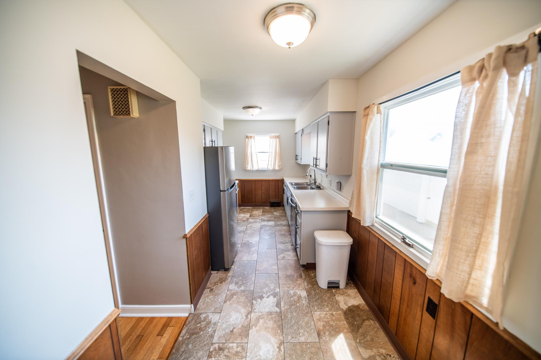 1111 13th Avenue Northeast Rochester, MN 55906 - Photo 17 of 37
