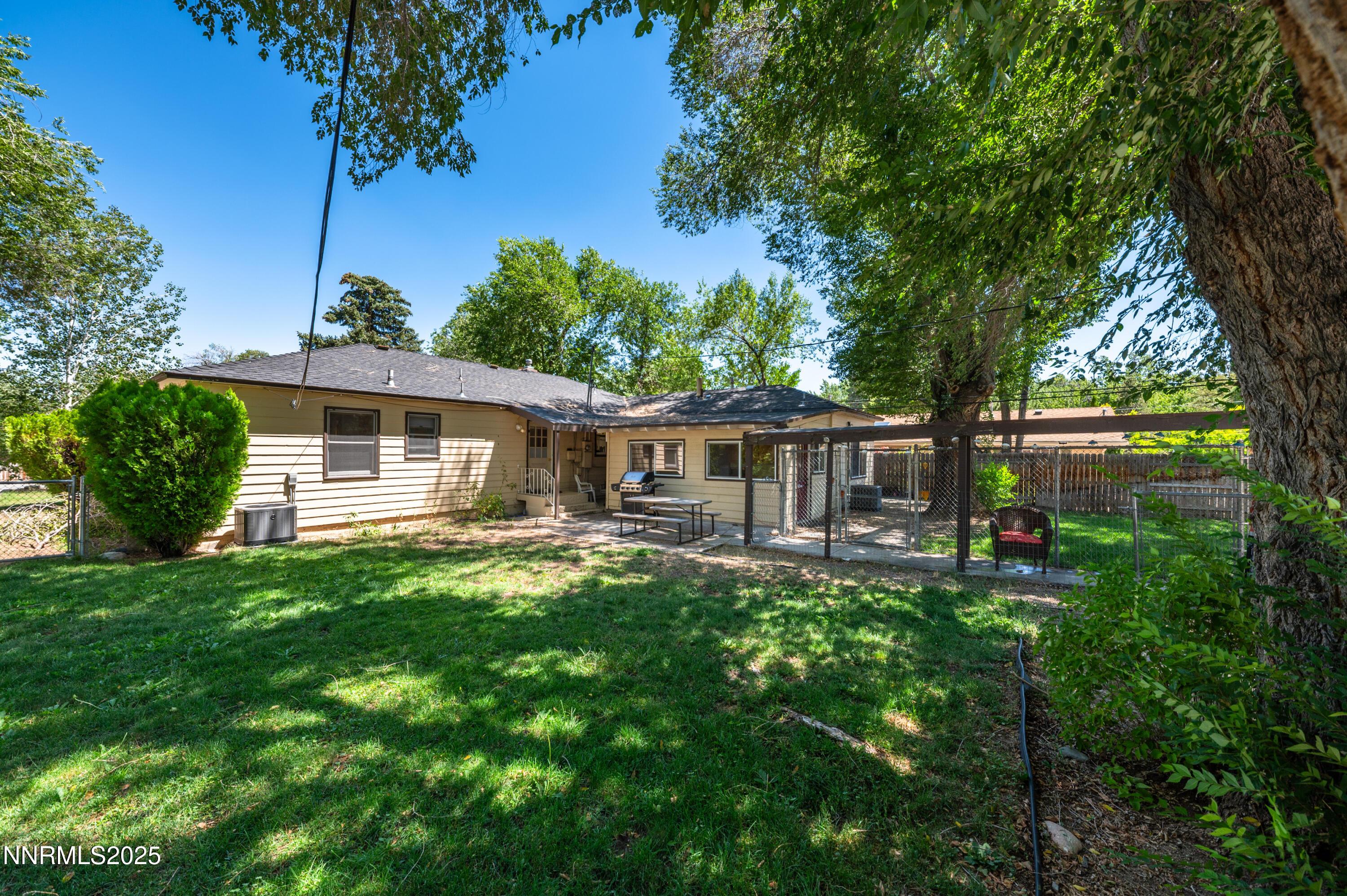 1755 Benjamin Franklin Drive Reno, NV 89509 - Photo 21 of 50 BF-1037