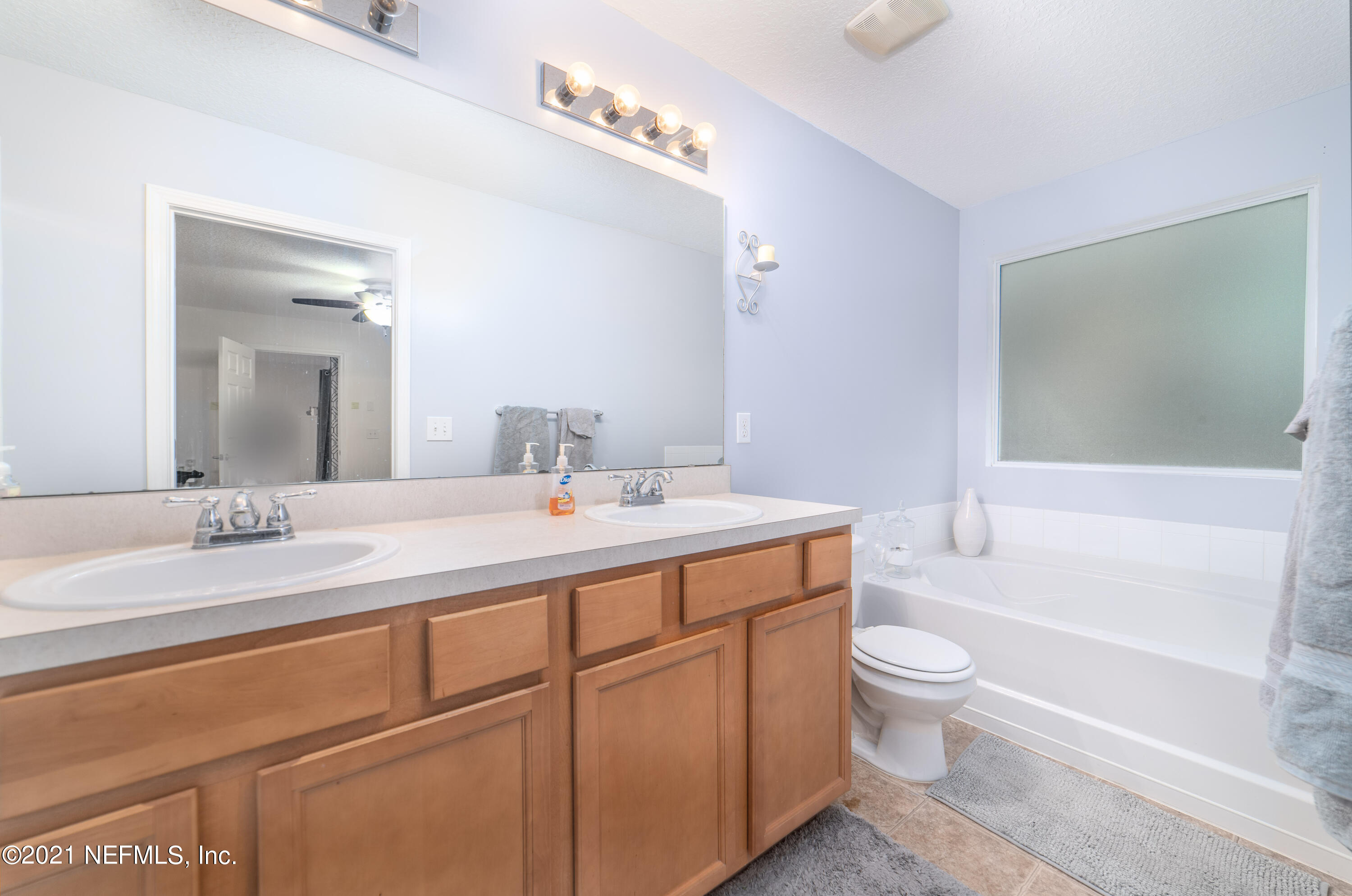 5890 Round Table Road Jacksonville, FL 32254 - Photo 14 of 15 P1422201-Edit
