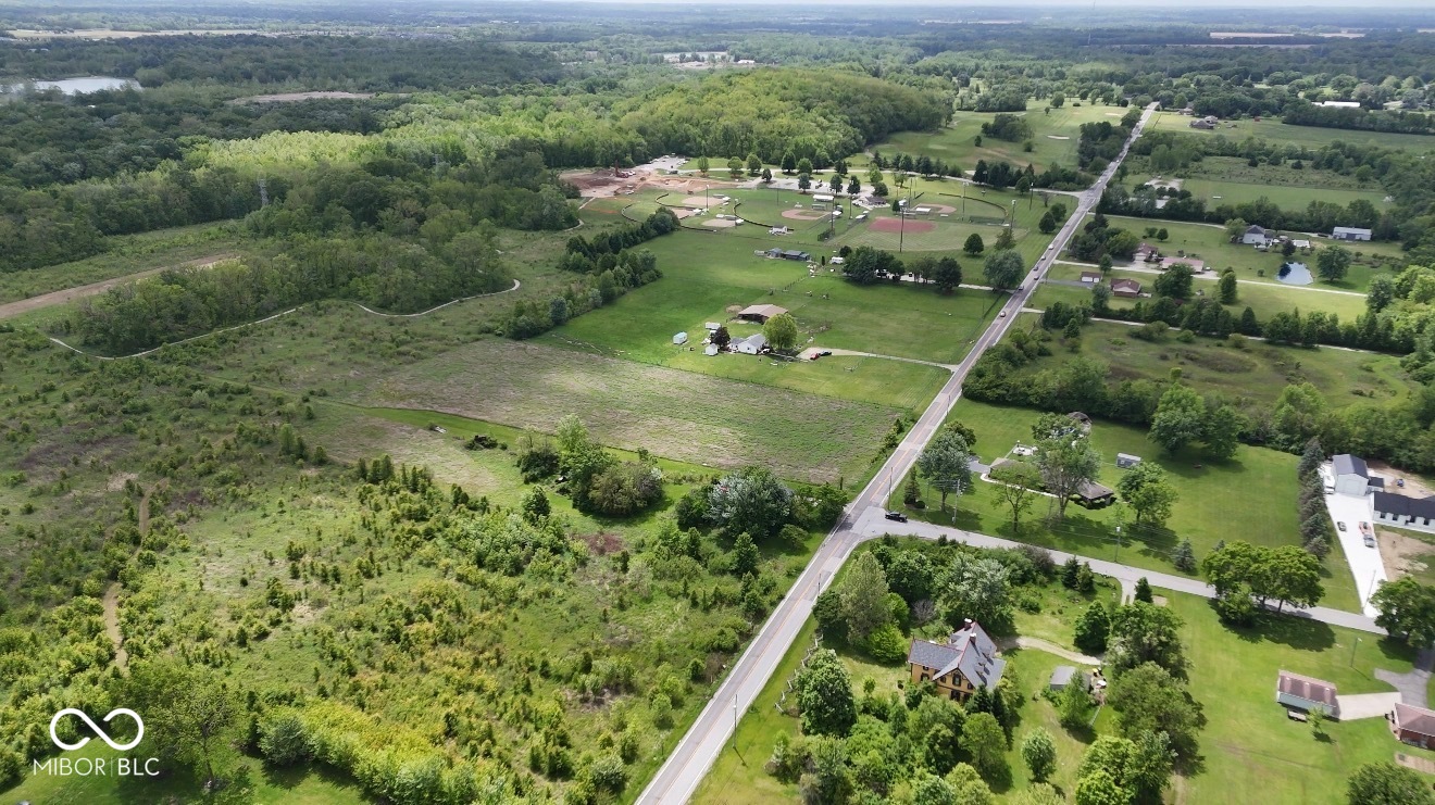 7145 Mann Road Indianapolis, IN 46221 - Photo 14 of 78