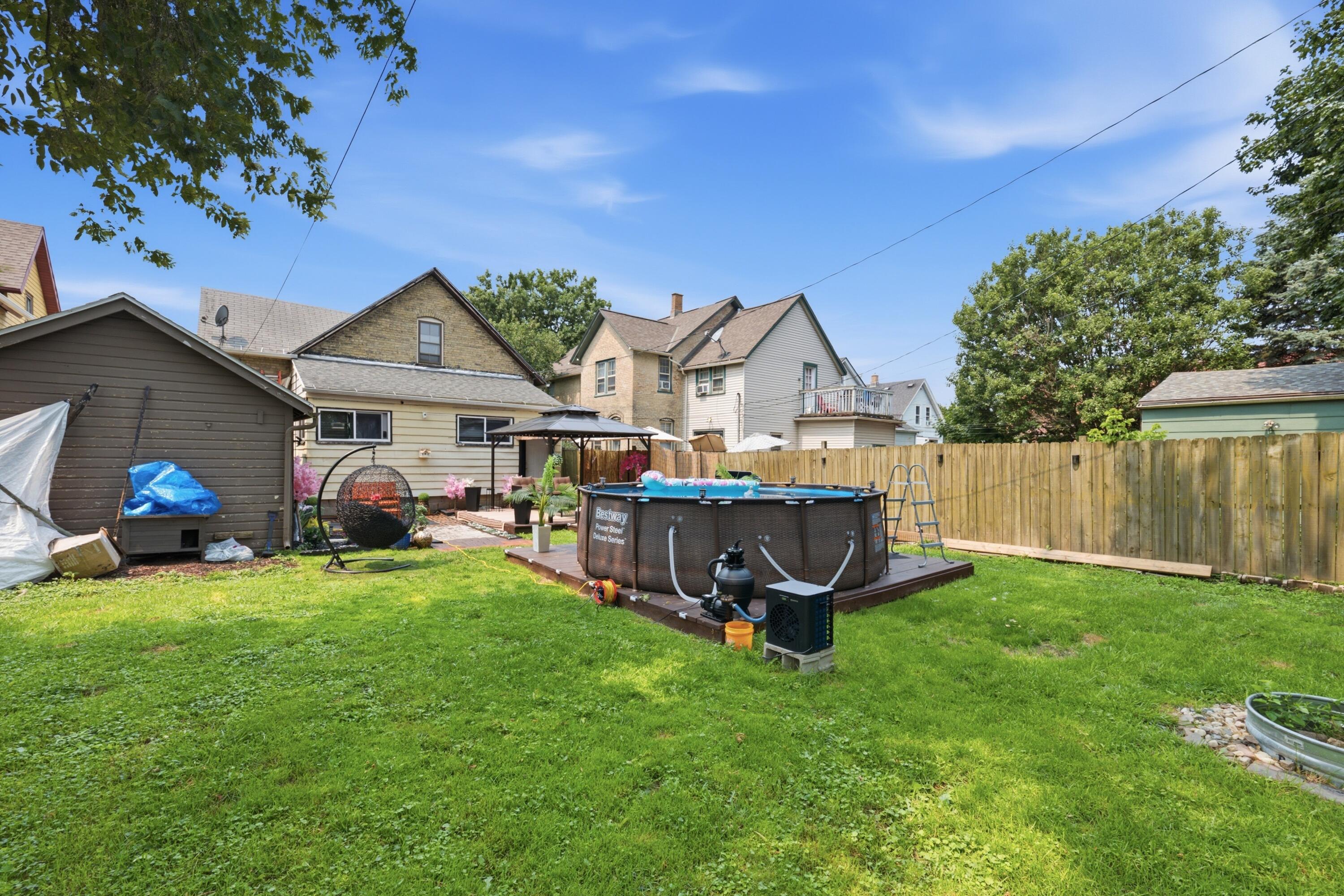 1827 Green Street Racine, WI 53402 - Photo 32 of 37 GreenSt_031