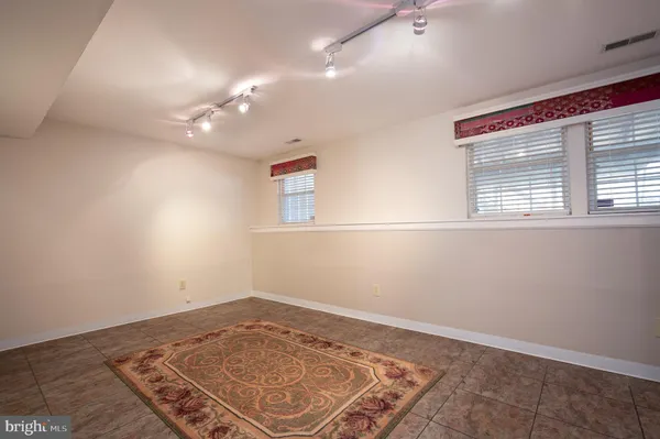 $419,900 | 206 Sloan Court, Wilmington, DE 19808