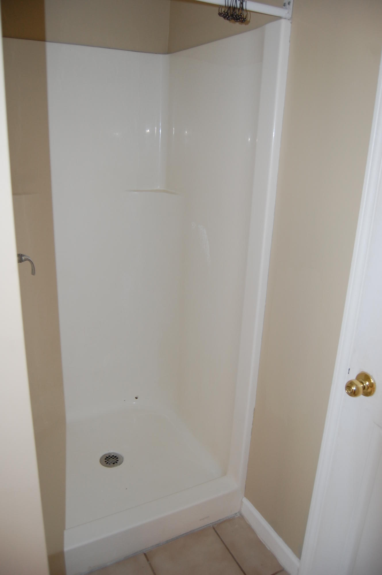 4648 Morganton Road Maryville, TN 37801 - Photo 14 of 23 MBath-Shower